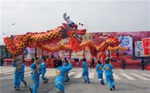 青島舞獅隊(duì)鑼鼓隊(duì)的設(shè)計(jì)案例